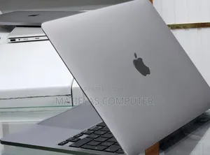 New Laptop Apple MacBook Pro M1 8GB Apple M1 Pro SSD 256GB