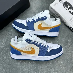 Nike Air Jordan 1 Low Se "Meesy Room"Unisex Fashion Sneaker