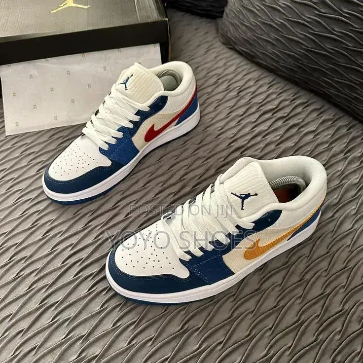 Nike Air Jordan 1 Low Se "Meesy Room"Unisex Fashion Sneaker