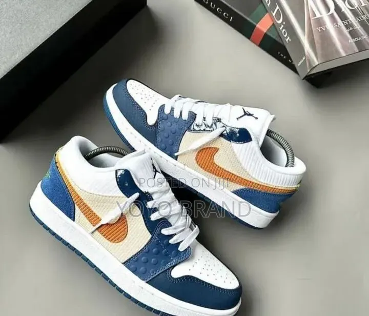 Nike Air Jordan 1 Low Se "Meesy Room"Unisex Fashion Sneaker
