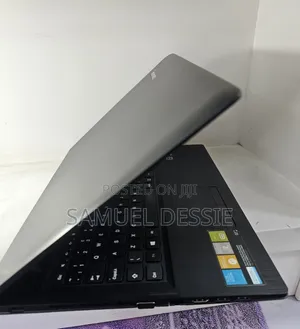 Laptop Lenovo Ideapad 3 8GB Intel Core i5 HDD 1T