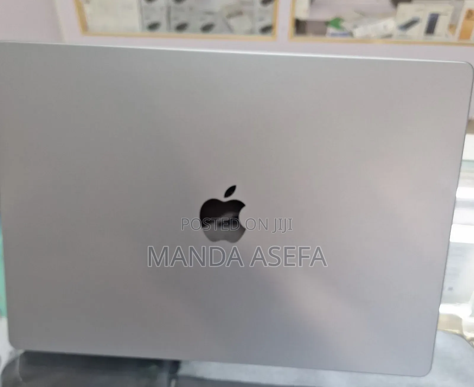New Laptop Apple MacBook Pro M1 32GB Apple M1 Max SSD 1T