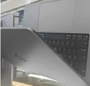 New Laptop Apple MacBook Pro M1 32GB Apple M1 SSD 1T