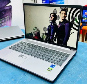 New Laptop HP ZBook Power G9 i7 16GB Intel Core i7 SSD 512GB