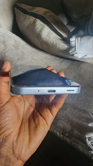 Samsung Galaxy M16 128 GB Silver