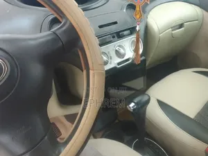 Toyota Vitz 2004 Silver