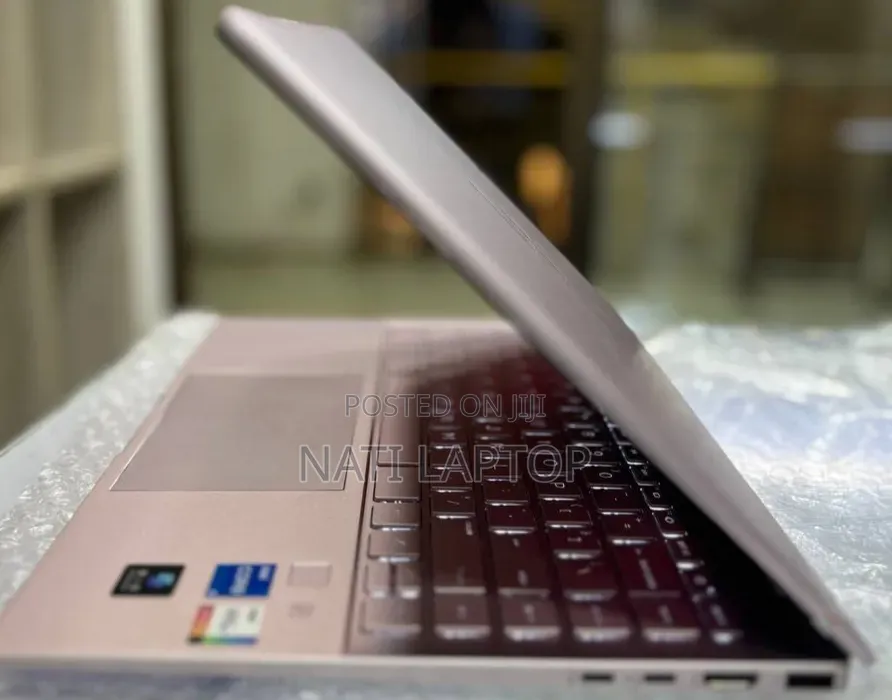 New Laptop HP Pavilion 14 16GB Intel Core i5 SSD 1T