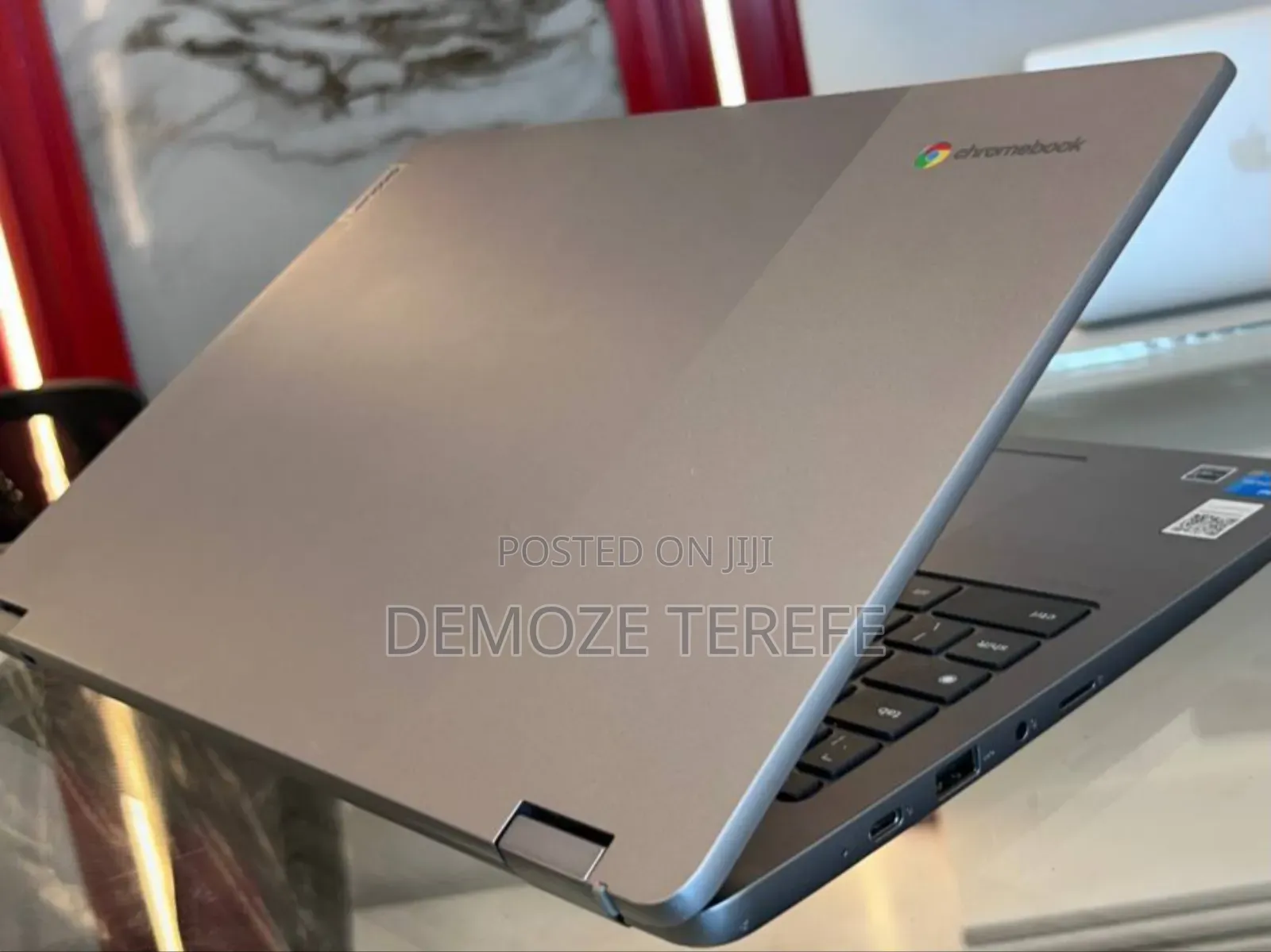 New Laptop Lenovo Chromebook C330 8GB Intel Pentium SSD 256GB