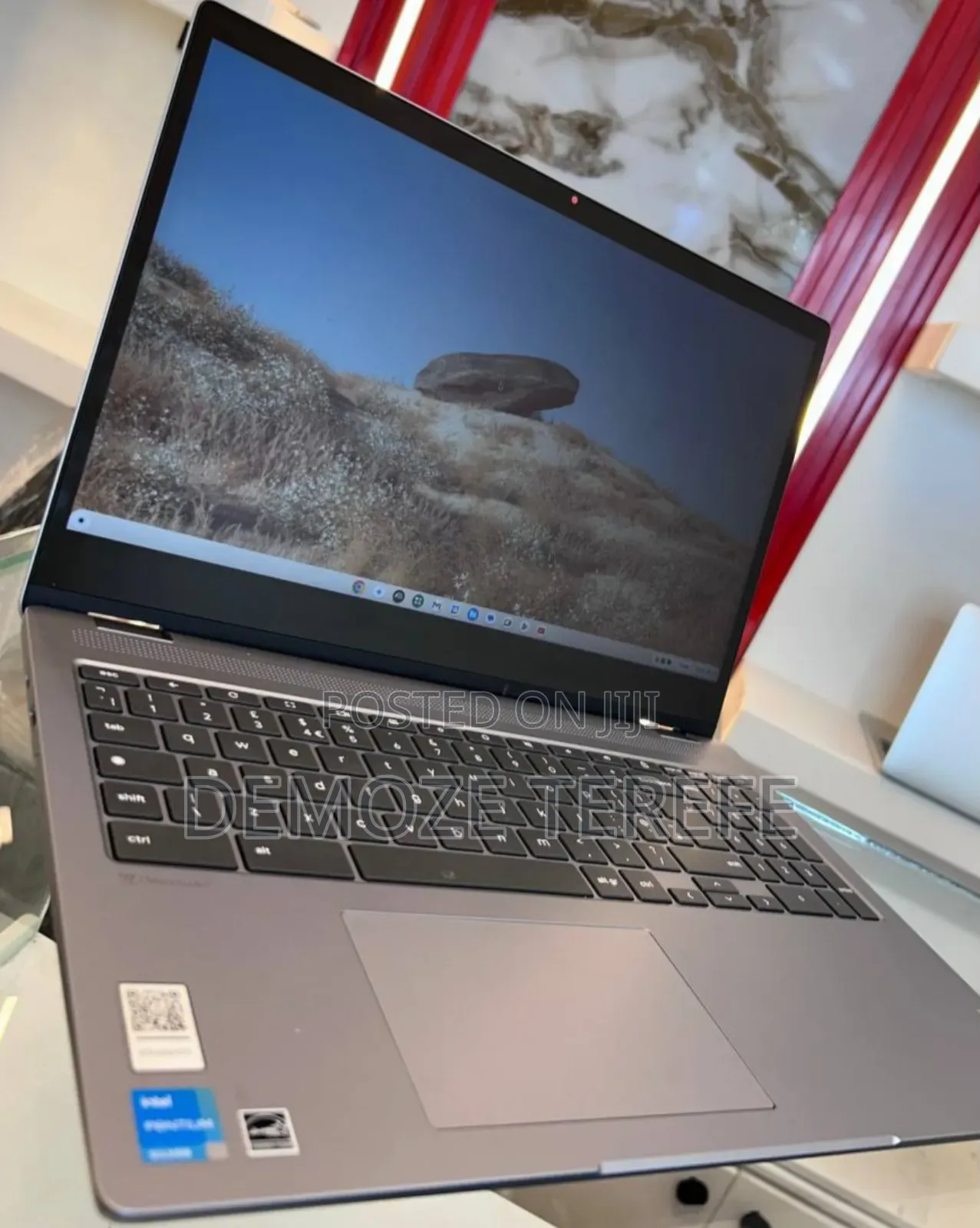 New Laptop Lenovo Chromebook C330 8GB Intel Pentium SSD 256GB