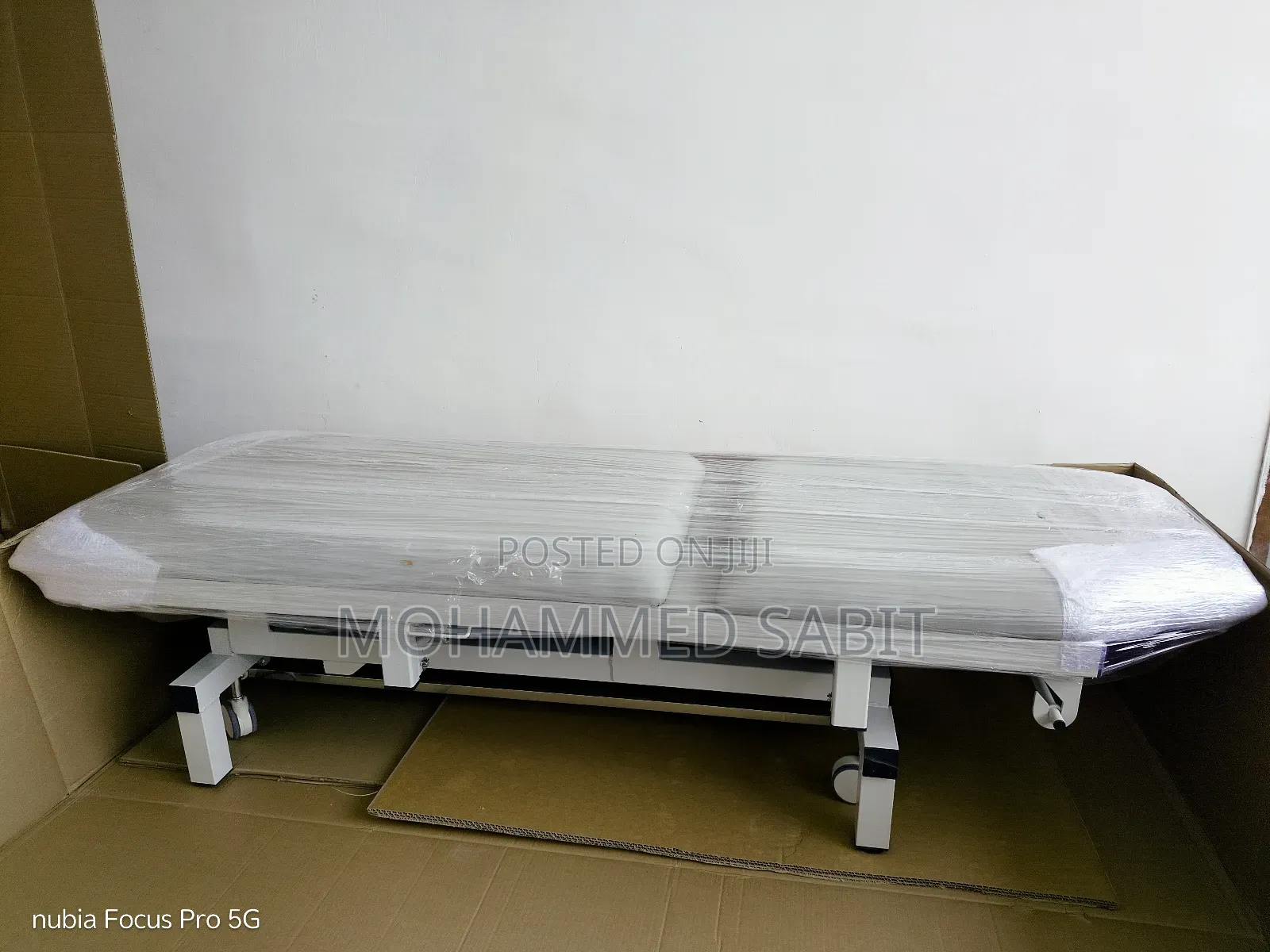 Electrical Examination Couch