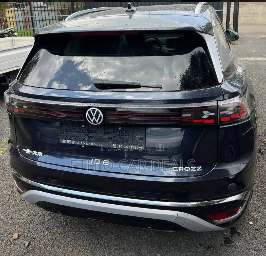 New Volkswagen ID.6 2024 Blue