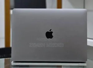 New Laptop Apple MacBook Pro 2019 16GB Intel Core i5 SSD 256GB