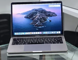 New Laptop Apple MacBook Pro 2019 16GB Intel Core i5 SSD 256GB