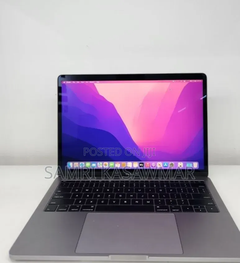 New Laptop Apple MacBook Pro 2017 8GB Intel Core i5 SSD 128GB