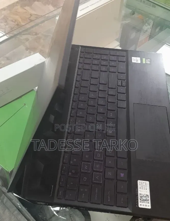 New Laptop HP Pavilion 15 16GB Intel Core i7 SSD 512GB