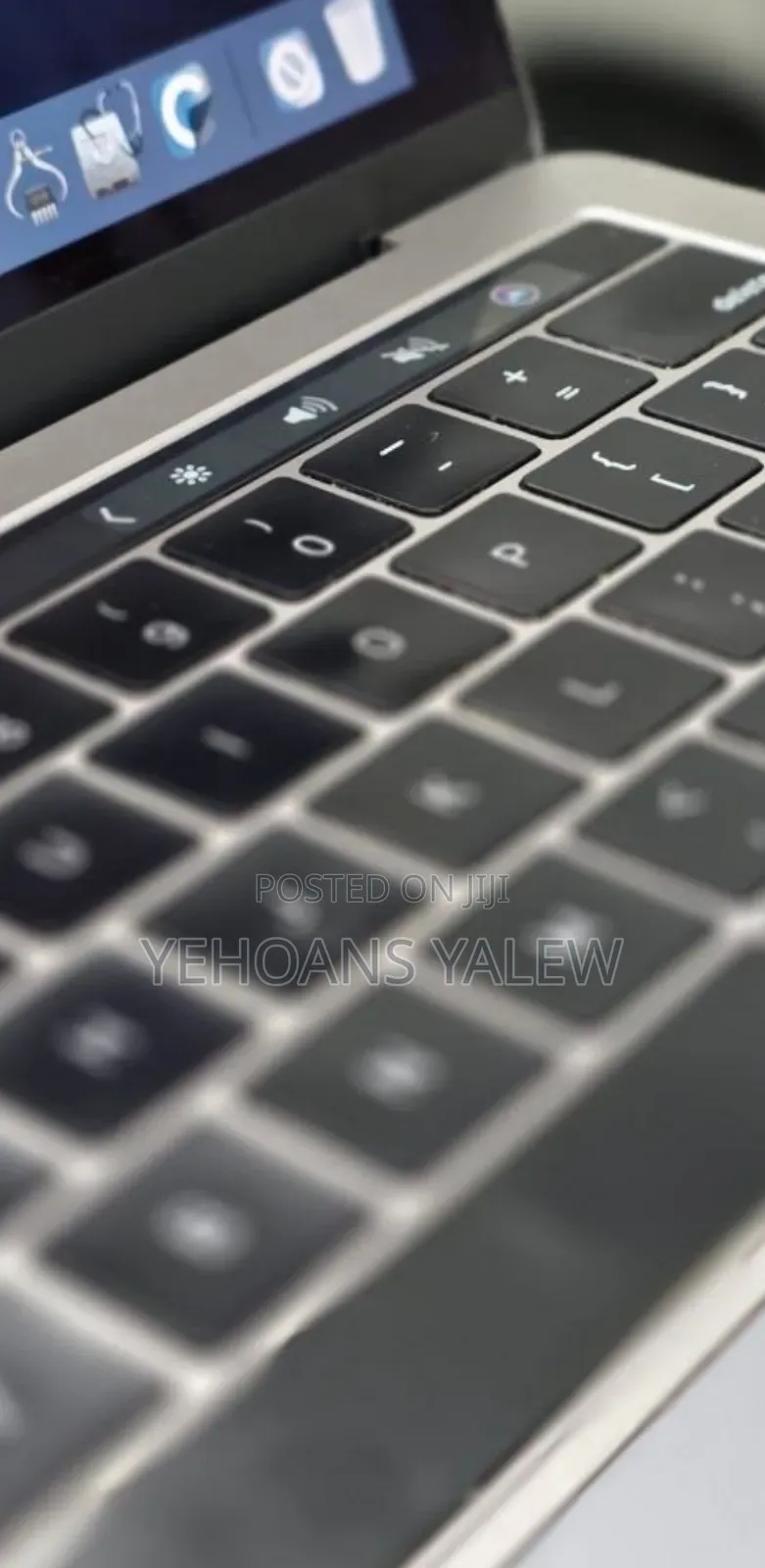 New Laptop Apple MacBook Pro 2019 16GB Intel Core i5 SSD 256GB