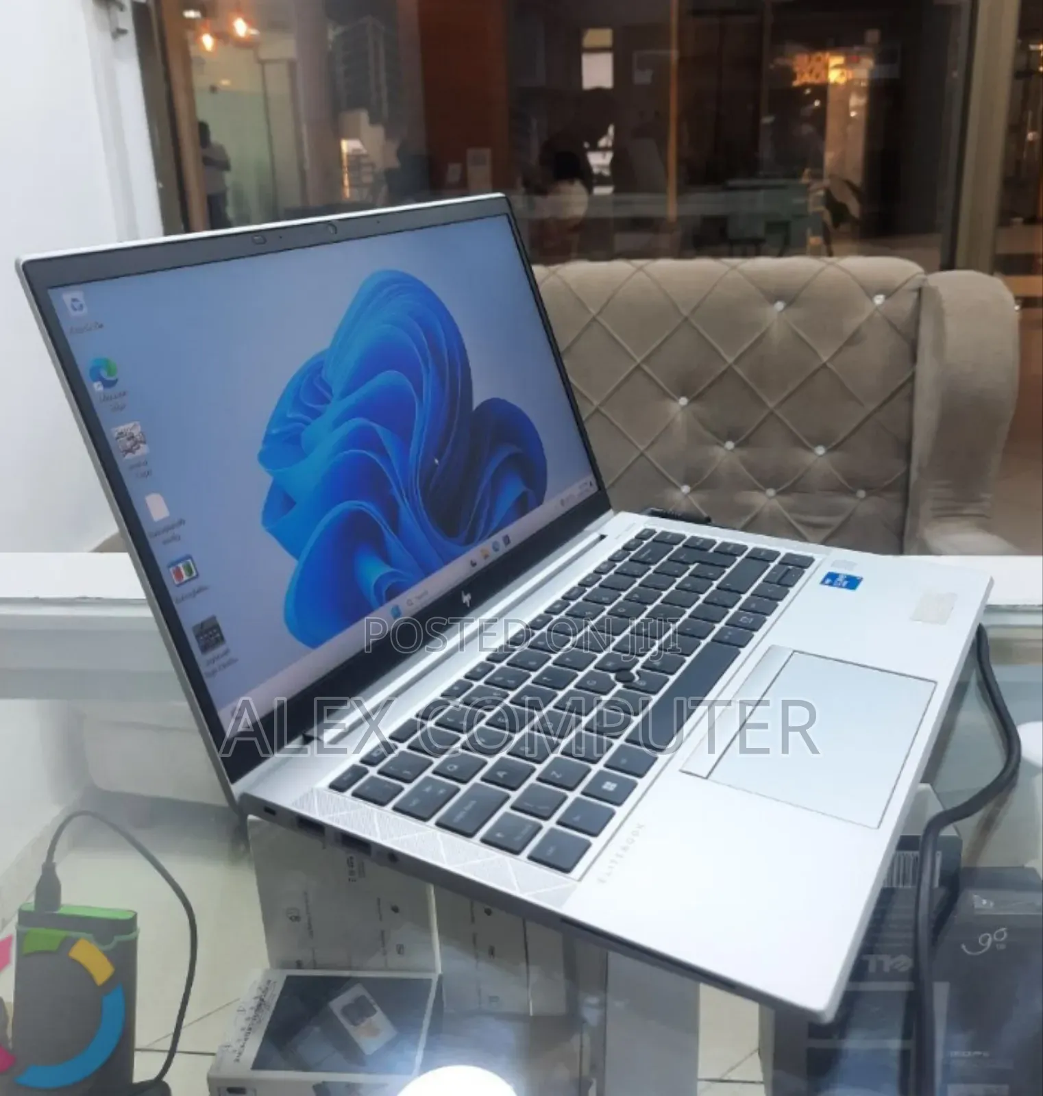 New Laptop HP EliteBook 840 G8 16GB Intel Core i5 SSD 512GB