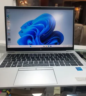 New Laptop HP EliteBook 840 G8 16GB Intel Core i5 SSD 512GB