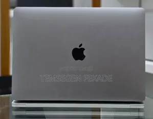 New Laptop Apple MacBook Pro 2019 16GB Intel Core i5 SSD 256GB