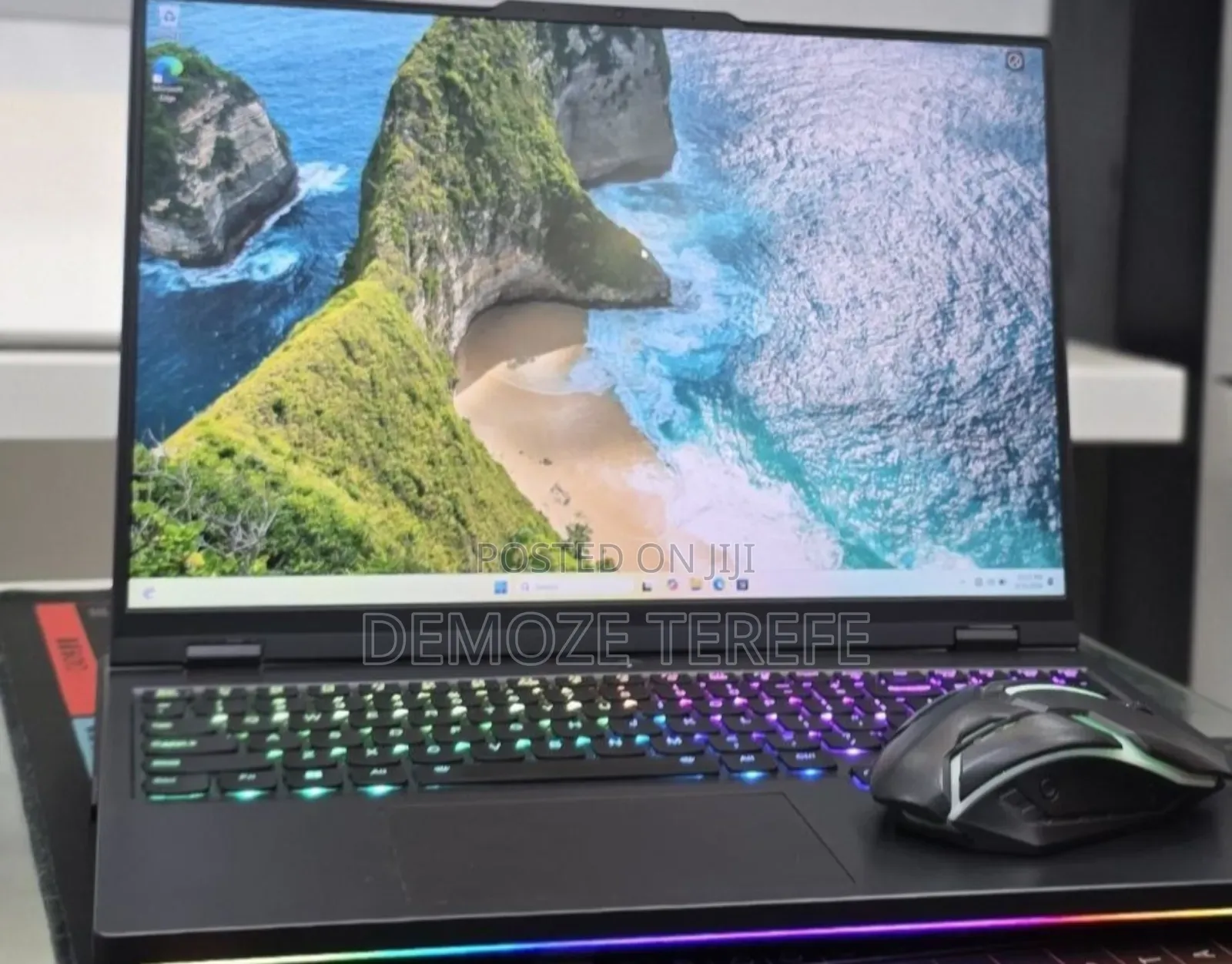 New Laptop Lenovo Legion Pro 7 48GB Intel Core i9 SSD 1T