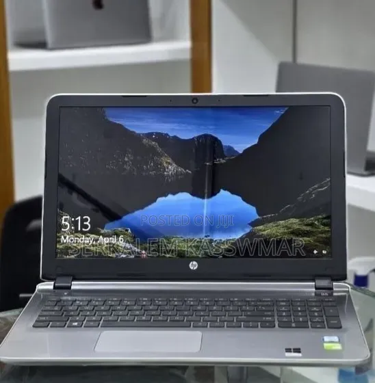 New Laptop HP Pavilion 15 8GB Intel Core i5 HDD 1T