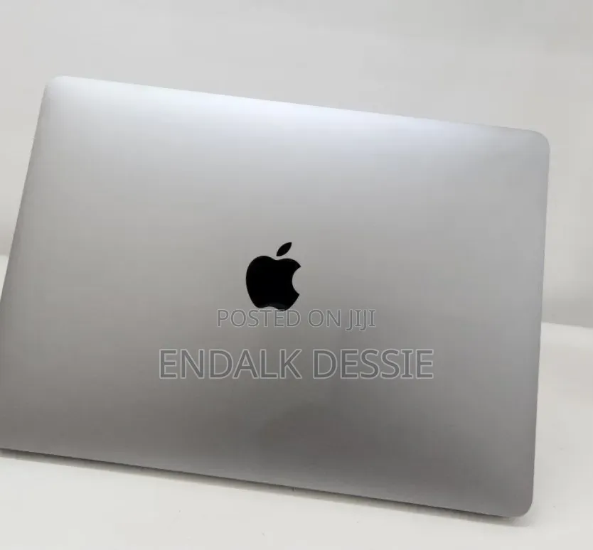 New Laptop Apple MacBook Pro 2017 8GB Intel Core i7 SSD 128GB