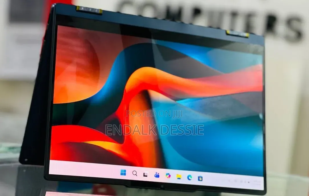 New Laptop Lenovo IdeaPad 520 16GB Intel Core Ultra 7 SSD 512GB