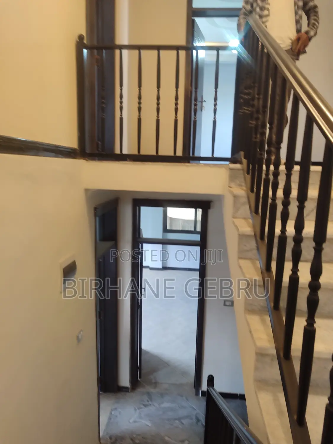 7bdrm House in G+2 House For Rent, Nifas Silk-Lafto for rent