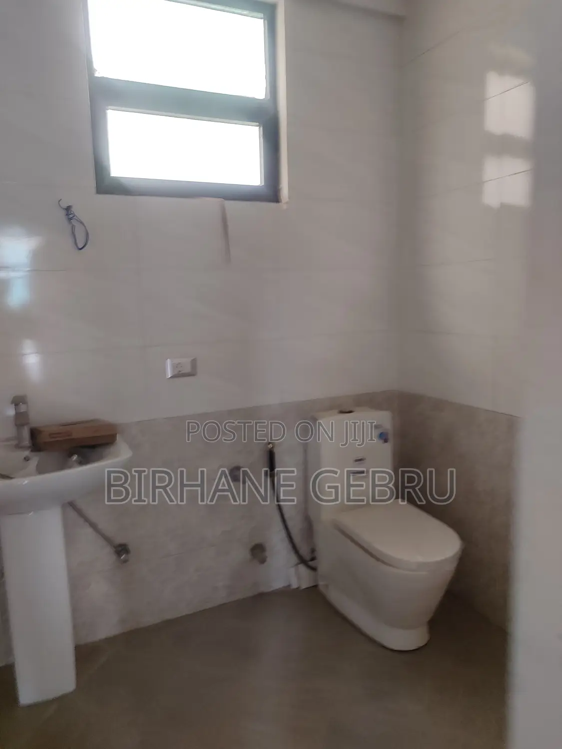 7bdrm House in G+2 House For Rent, Nifas Silk-Lafto for rent