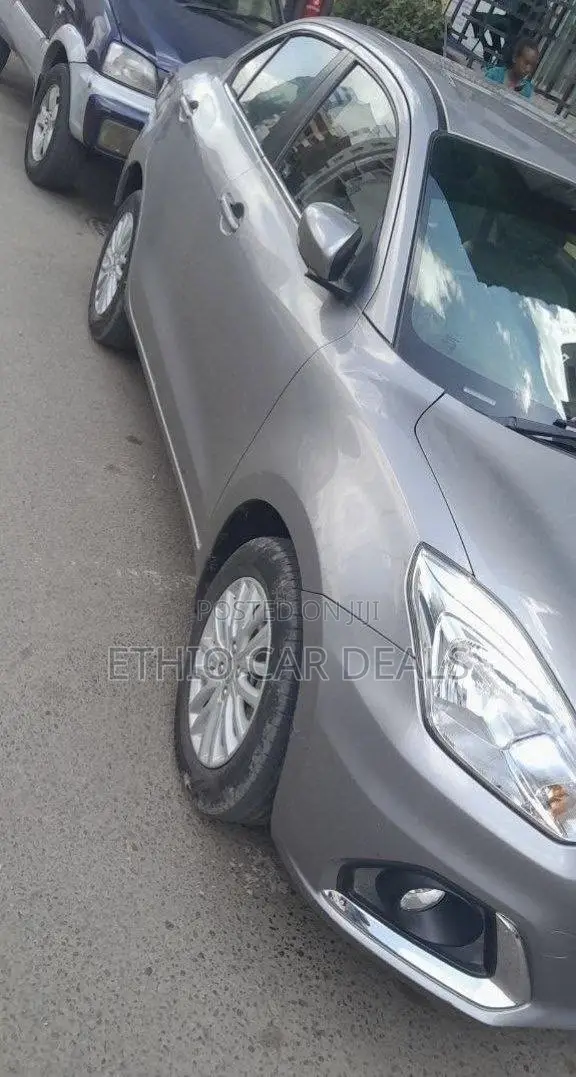 Suzuki Dzire 2022 Gray