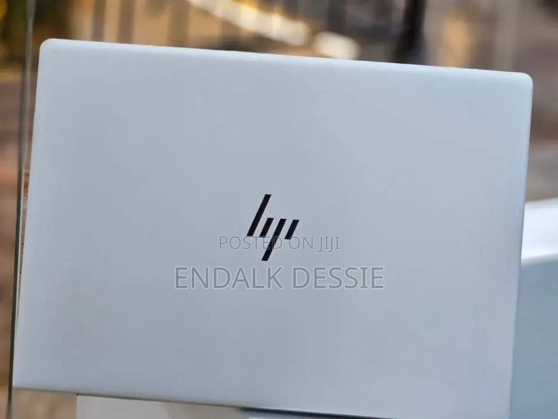 New Laptop HP EliteBook 830 8GB Intel Core i5 SSD 256GB
