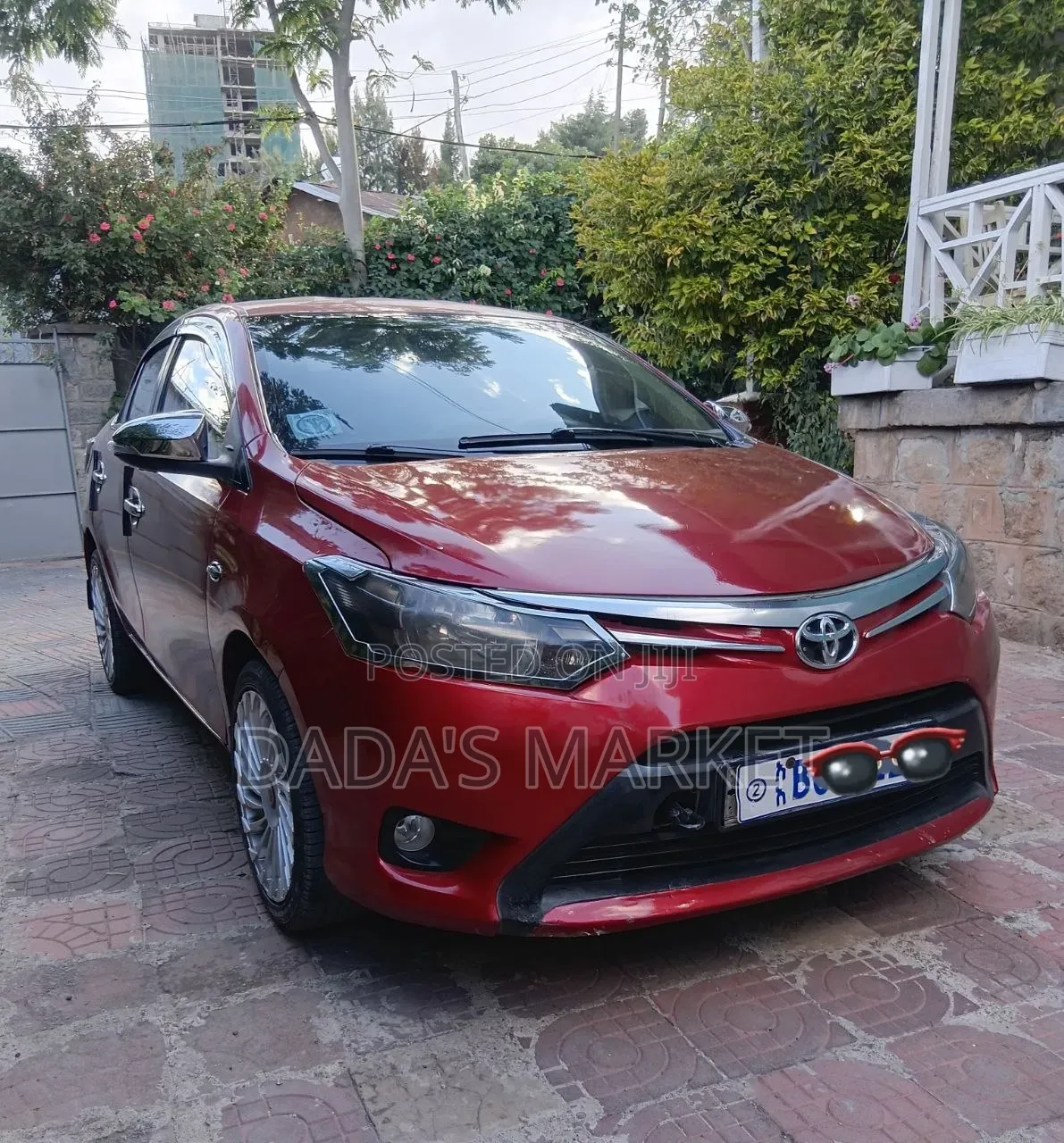 Toyota Yaris 2013 Burgundy