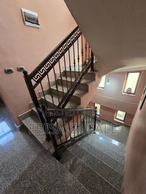 Furnished 5bdrm Farm House in Yeka for sale