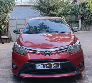 Toyota Yaris 2014 Red