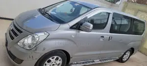 Hyundai Starex 2016 Silver