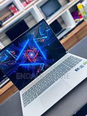 New Laptop HP 16GB Intel Core i7 SSD 1T