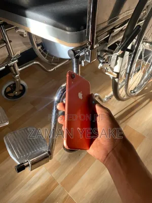 Apple iPhone XR 64 GB Orange