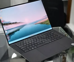 New Laptop Dell Precision 5550 16GB Intel Core i7 SSD 512GB