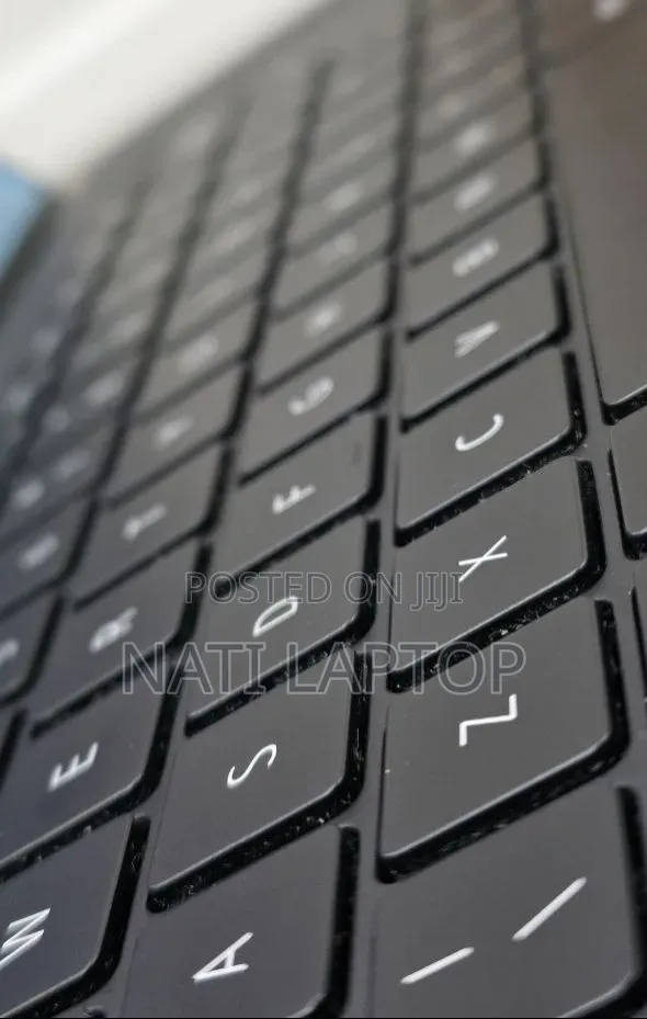 New Laptop Dell Precision 5550 16GB Intel Core i7 SSD 512GB