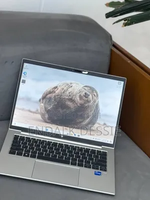 New Laptop HP EliteBook 840 G9 16GB Intel Core i7 SSD 512GB