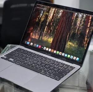 New Laptop Apple MacBook Air 2020 M1 8GB Apple M1 SSD 256GB