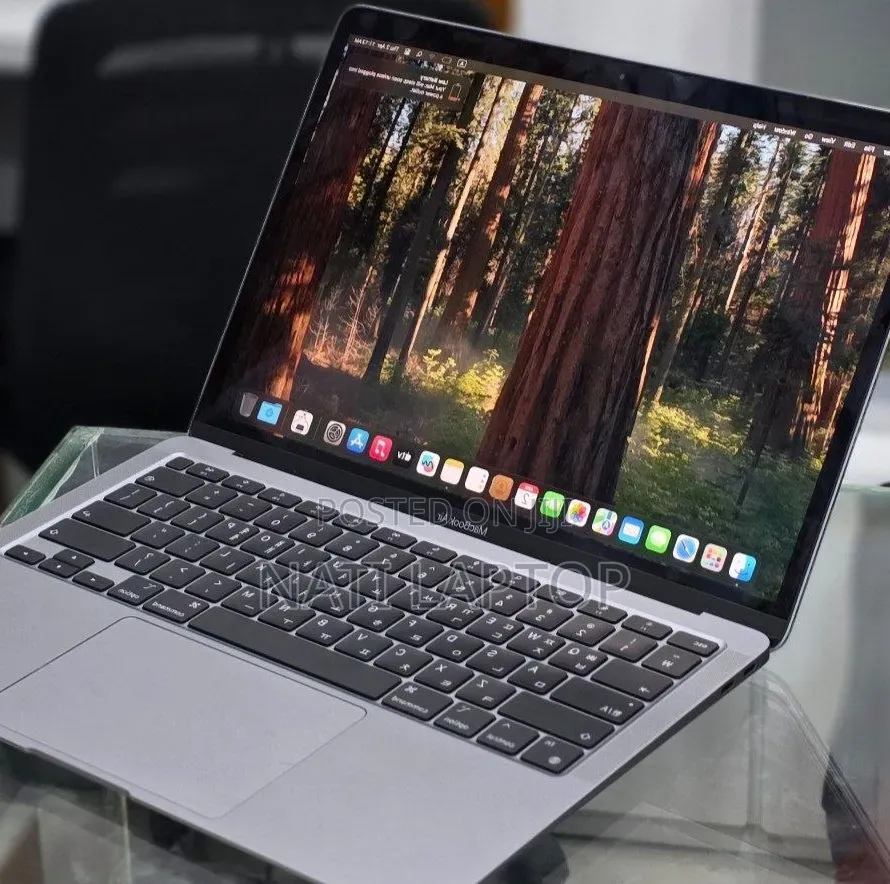 New Laptop Apple MacBook Air 2020 M1 8GB Apple M1 SSD 256GB