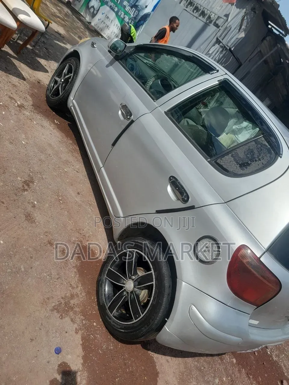 Toyota Vitz 2002 Silver
