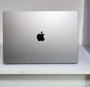 New Laptop Apple MacBook 16GB SSD 512GB