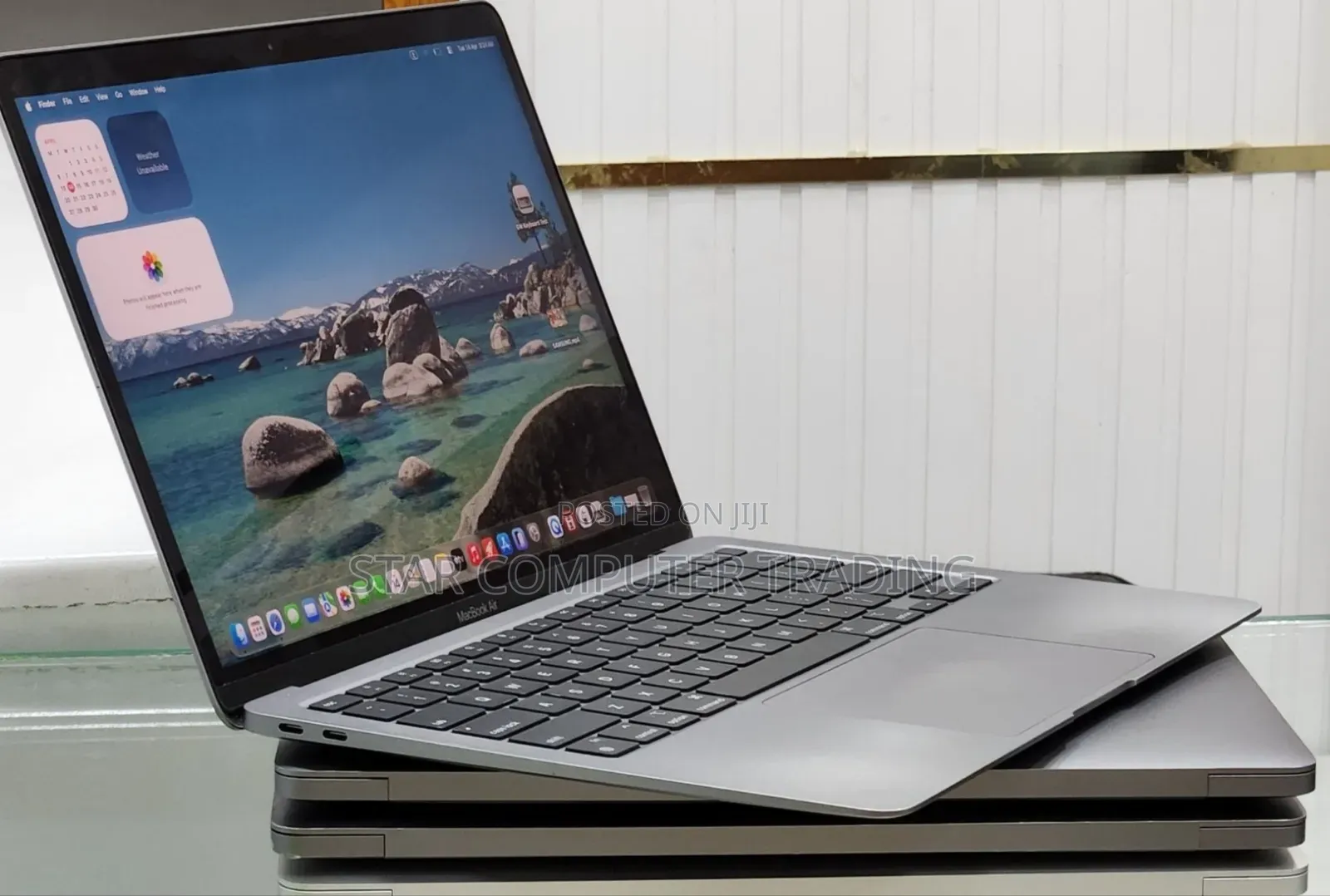 New Laptop Apple MacBook Air 2020 M1 8GB Apple M1 SSD 256GB