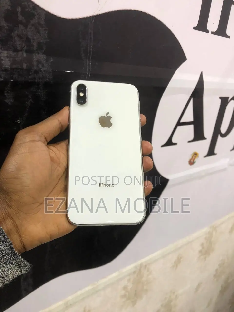 Apple iPhone X 64 GB White