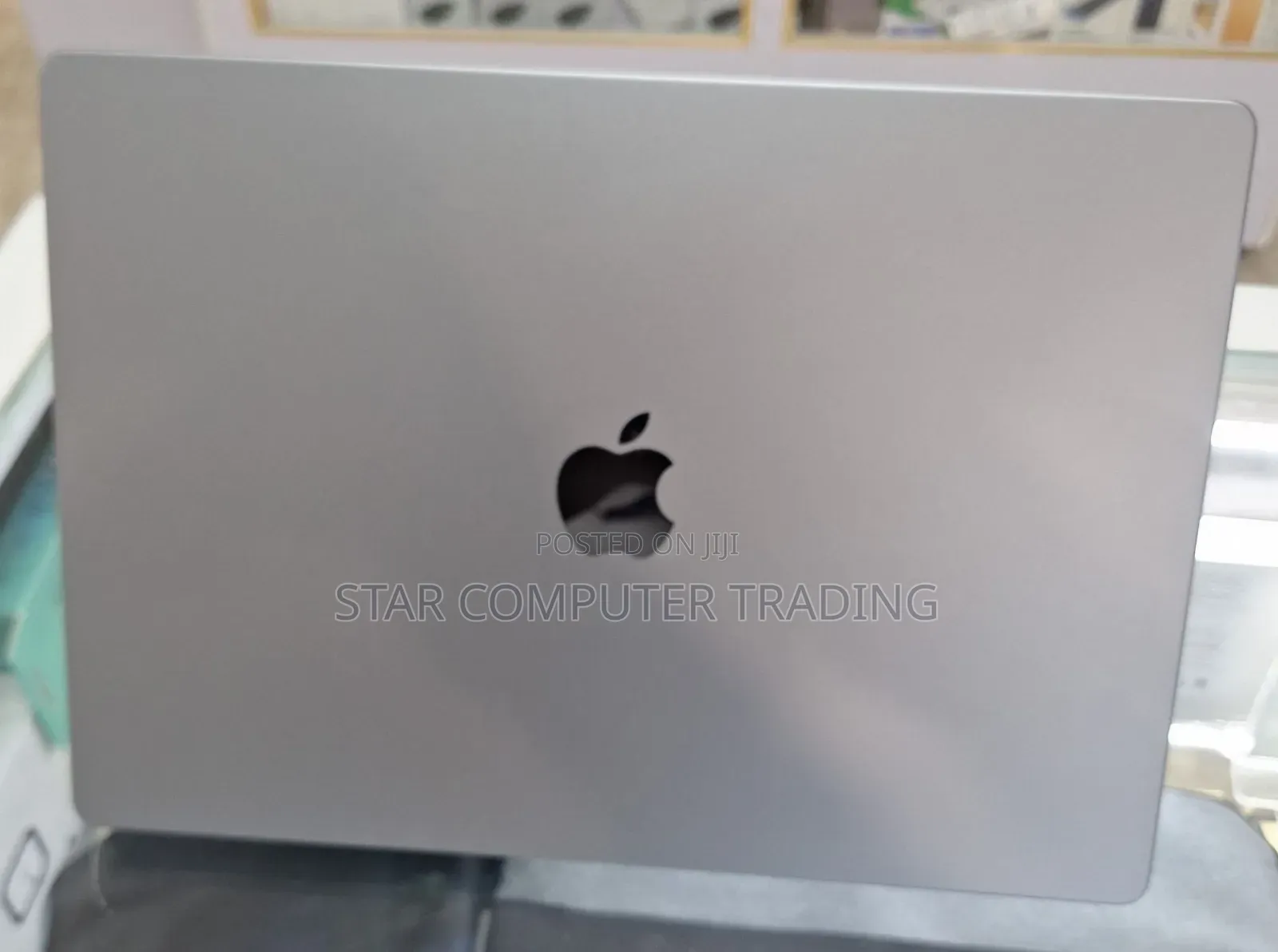 New Laptop Apple MacBook Pro 2021 M1 32GB Apple M1 Max SSD 1T