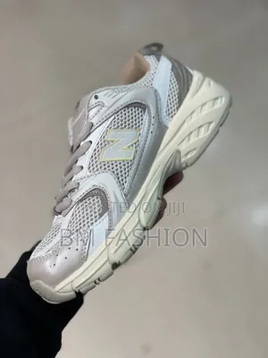 New Balance 530 Retro Sneakers