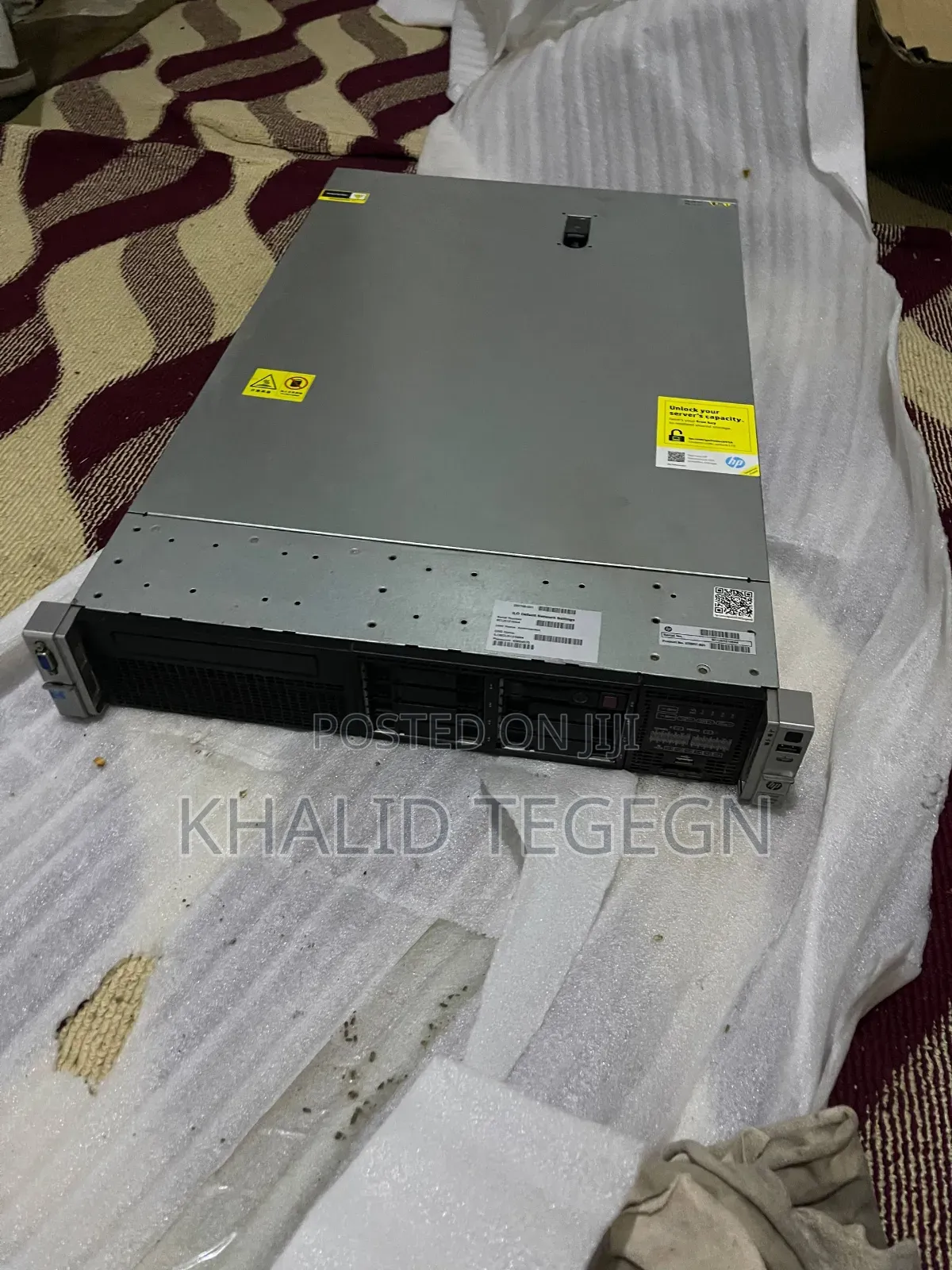 Server HP ProLiant DL380P Gen8 32GB Intel Xeon HDD 350GB