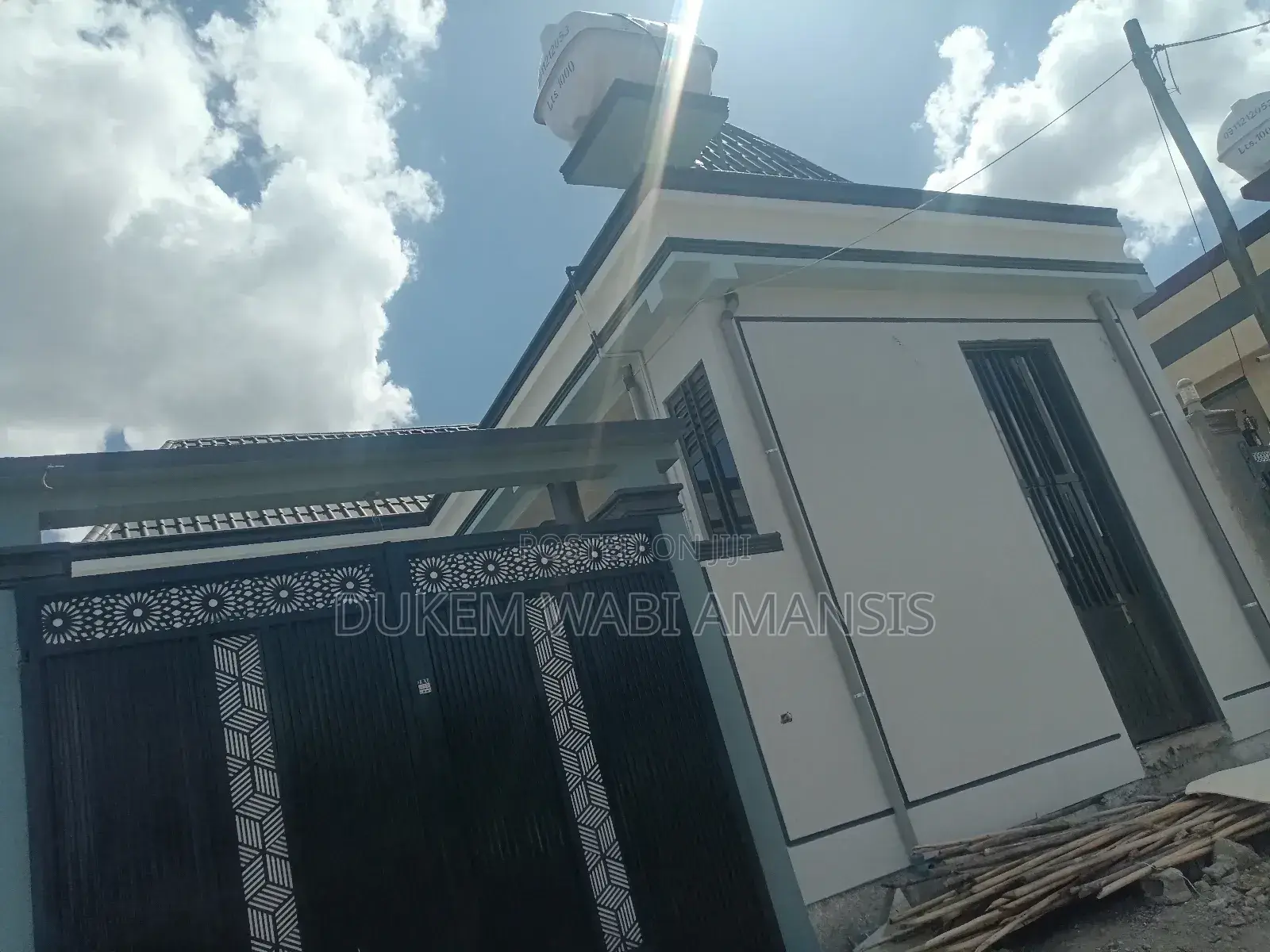 Furnished 8bdrm House in Dukam, East Shewa for sale